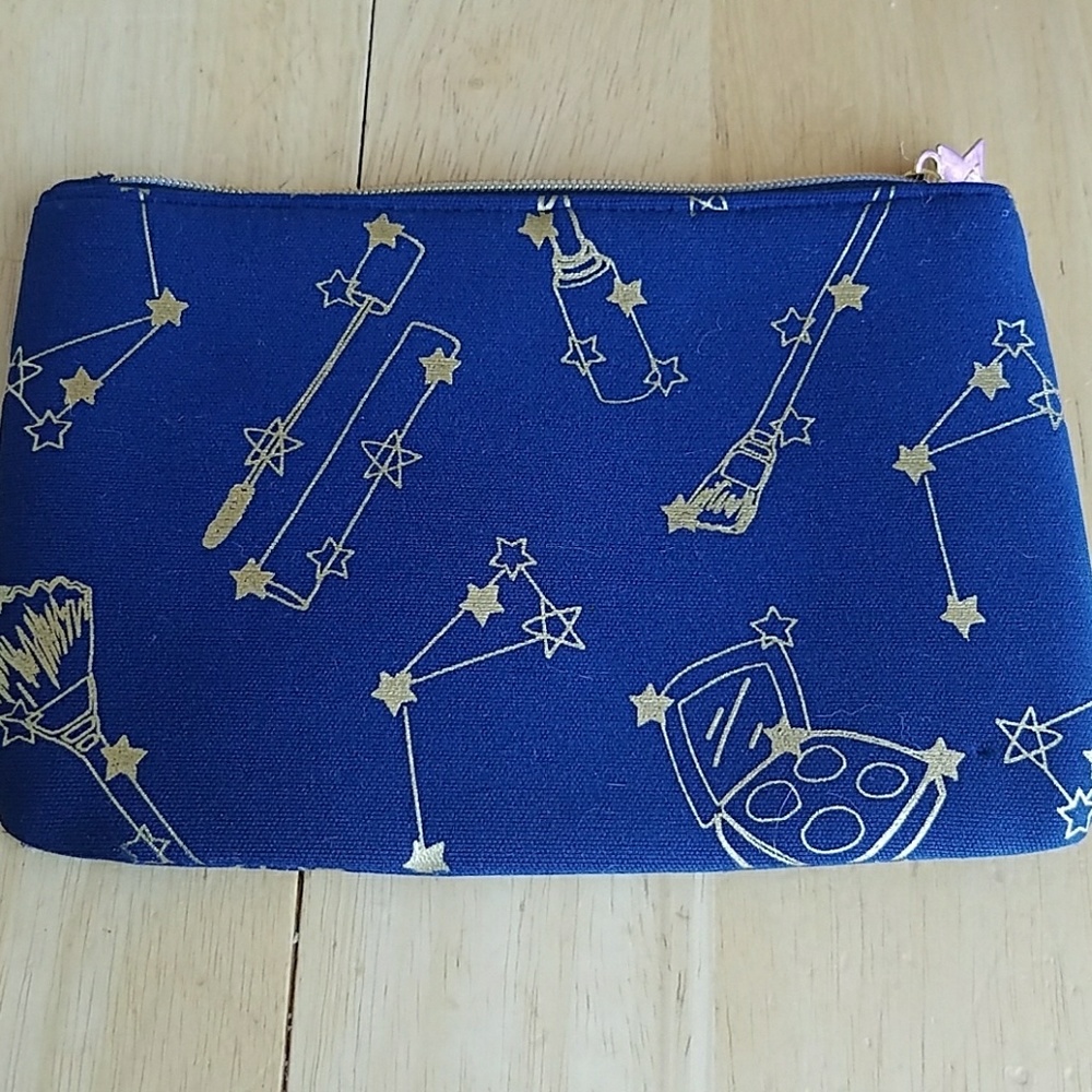 Ipsy makeup bag NWOT